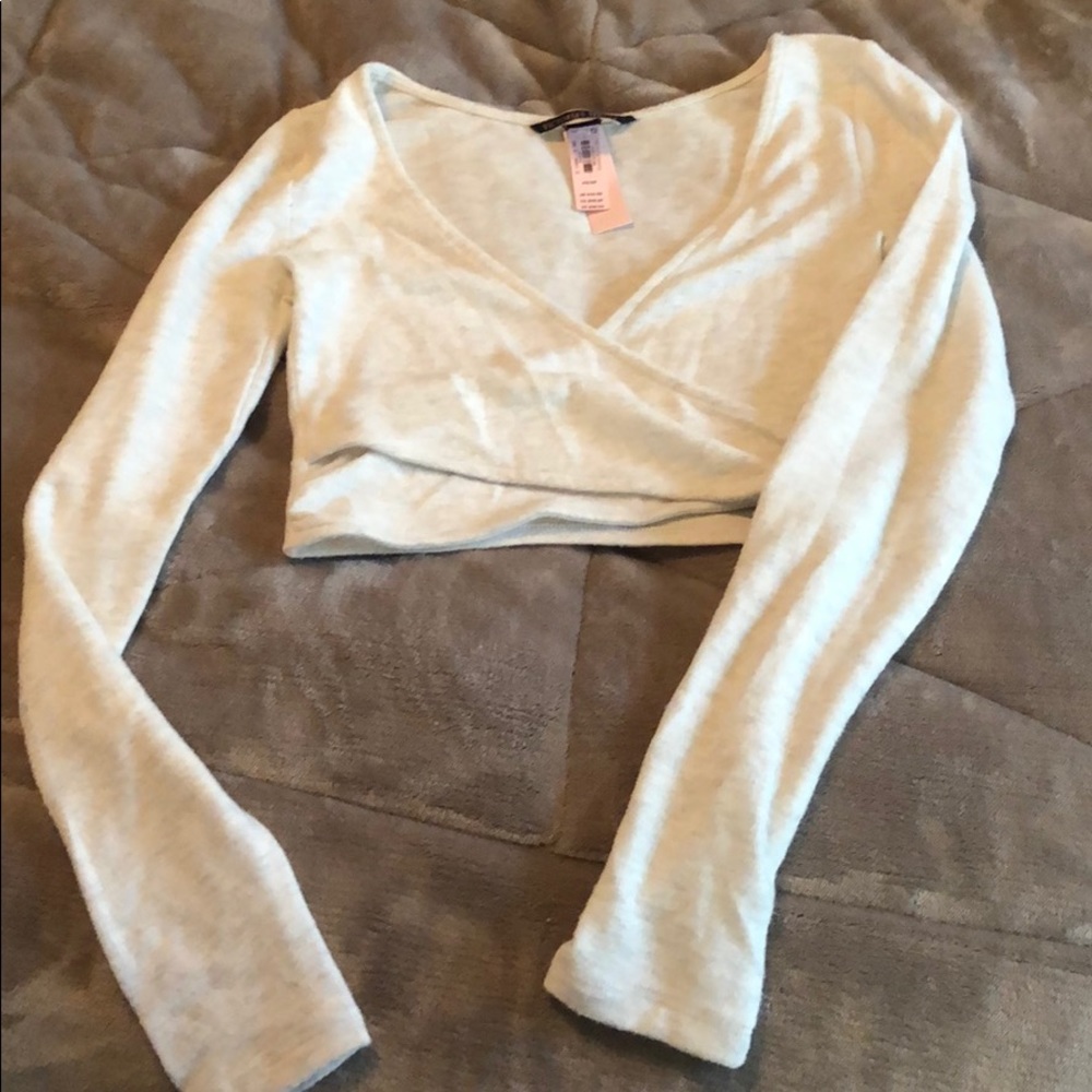 Crop wrap light Gray top NEVER WORN!!!